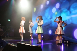 ���������꡼ No.016�Υ���ͥ������ / ��CUE!�ʥ��塼�ˡ׽�Υߥ˥饤�֥��٥�ȡ�Nice to meet you!�ס�������ݡ��Ȥ�����