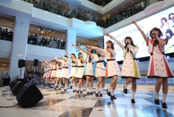 画像ギャラリー No.013のサムネイル画像 / 「CUE!」の1stシングル「Forever Friends」発売直前ミニライブ,公式レポートが公開