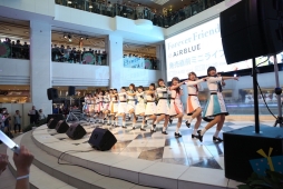 画像ギャラリー No.014のサムネイル画像 / 「CUE!」の1stシングル「Forever Friends」発売直前ミニライブ,公式レポートが公開