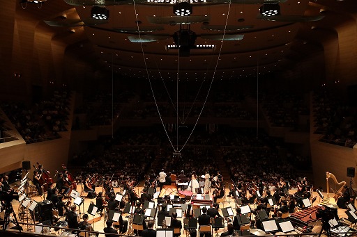 画像ギャラリー No.018のサムネイル画像 / 「Kanon」から最新作「Summer Pockets」まで! 「Key オーケストラ・コンサート2019 〜祝!20周年。最大の感謝と感動をあなたへ〜」レポート