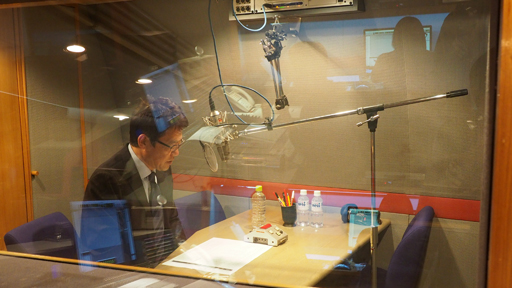 画像ギャラリー No.002のサムネイル画像 / 古田敦也さん,諸葛孔明になる。スクエニのスマホアプリ「破軍・三國志」のボイス収録現場に潜入