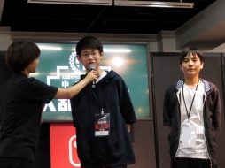 画像ギャラリー No.009のサムネイル画像 / 「第2回 全国小学生スマブラ大会 団体戦」「中高一貫 大乱闘学園」東京大会が開催。全国大会出場をかけた熱戦に沸いた決勝をレポート