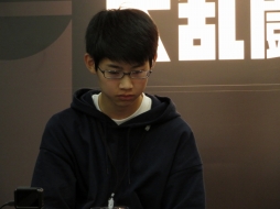 画像ギャラリー No.011のサムネイル画像 / 「第2回 全国小学生スマブラ大会 団体戦」「中高一貫 大乱闘学園」東京大会が開催。全国大会出場をかけた熱戦に沸いた決勝をレポート