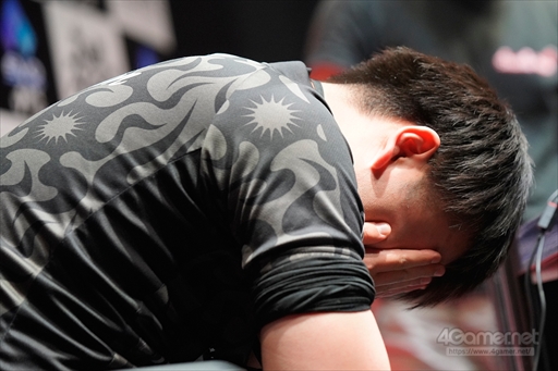 ���������꡼ No.002�Υ���ͥ������ / ��EVO Japan�ϡ�����Ʈ���ޥå���֥饶���� SPECIAL������ͥ���Ϥ��塼�Ȥ����ꡣWinner's�Τޤ�̵�Ԥ�EVO Japan���Ƥ������뤲��