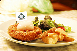 画像ギャラリー No.004のサムネイル画像 / TOWER RECORDS CAFEが「オンエア!」とコラボした“〜秋の大運動会〜”が11月6日から開催