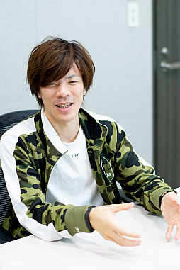 画像ギャラリー No.001のサムネイル画像 / 「交響性ミリオンアーサー」配信後の反響や,今後の展望について聞いてみた。プロデューサー 岩野氏&山﨑氏へのインタビューを掲載