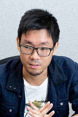 画像ギャラリー No.005のサムネイル画像 / 「交響性ミリオンアーサー」配信後の反響や,今後の展望について聞いてみた。プロデューサー 岩野氏&山﨑氏へのインタビューを掲載