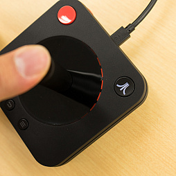 画像ギャラリー No.021のサムネイル画像 / レトロンバーガー Order 53:Atariの新ハード「Atari VCS」に,「見た目はデスメタル系だけどJ-POPをカバーしてるバンドみたい」とか言う編