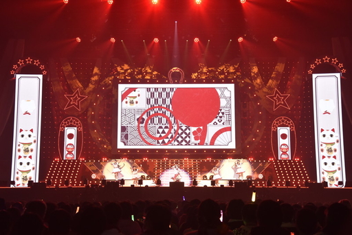 画像ギャラリー No.006のサムネイル画像 / 「ウマ娘 4th EVENT」東京公演 DAY1をレポート。サプライズすぎた“1日限りの伝説木魚ライブ”に新衣装の披露など,ファンも歓喜!