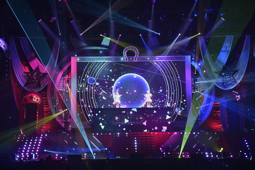 画像ギャラリー No.014のサムネイル画像 / 「ウマ娘 4th EVENT」東京公演 DAY1をレポート。サプライズすぎた“1日限りの伝説木魚ライブ”に新衣装の披露など,ファンも歓喜!