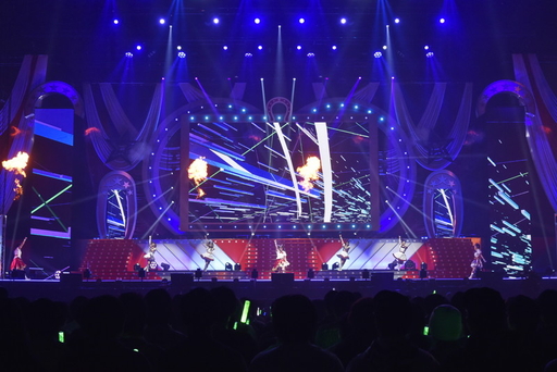 ���������꡼ No.009�Υ���ͥ������ / �֥���̼ 4th EVENT��������� DAY2���ݡ��ȡ������凉������åȡ��ʥ꥿�ȥåץ����ɤ����ޤ�����ƨ������������