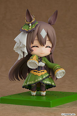 画像ギャラリー No.009のサムネイル画像 / 「ウマ娘」のキタサンブラックとサトノダイヤモンドがねんどろいど化し,予約受付中。マイクを片手に熱唱するキタサンなどを再現できる