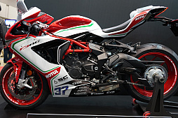 ꡼ No.013 | ХκŵTMCS2018˽ŸƤMonster Energy SupercrossסTT ISLE OF MANפҲ𡣥Хμ̿