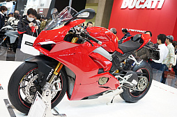 ꡼ No.016 | ХκŵTMCS2018˽ŸƤMonster Energy SupercrossסTT ISLE OF MANפҲ𡣥Хμ̿