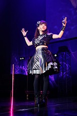 ���������꡼ No.009�Υ���ͥ������ / �ֲʳ�ADV�饤�� S;G 1010th ANNIVERSARY�ץ�ݡ��ȡ����꡼���ˤ椫��Τ��륢���ƥ����ȡ���ͥ�ؤ��о줷�ơ��饤�֤�ϯ�ɷ�ǥե����ڤ��ޤ���