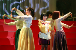 画像ギャラリー No.005のサムネイル画像 / ライブコンサート「新サクラ大戦 the Stage 〜桜歌之宴〜」のゲネプロをレポート。シリーズの楽曲が続々と披露される熱い展開に