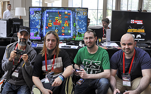 ���������꡼ No.013�Υ���ͥ������ / Ū�Τʹ�ư�ײ��Ω�Ƥ���Ũ��֤���ˤ��衣�ܡ��ɥ������פ碌�륿���������ȥ�ƥ�������Battle Bolts�פ��ݡ���