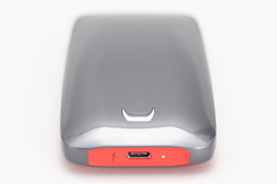 画像ギャラリー No.032のサムネイル画像 / Samsung「Portable SSD X5」を試す。Thunderbolt 3接続のSSDはノートPCを使うゲーマーのベストチョイスか?