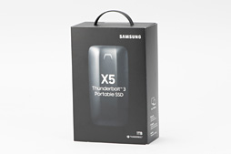 画像ギャラリー No.033のサムネイル画像 / Samsung「Portable SSD X5」を試す。Thunderbolt 3接続のSSDはノートPCを使うゲーマーのベストチョイスか?