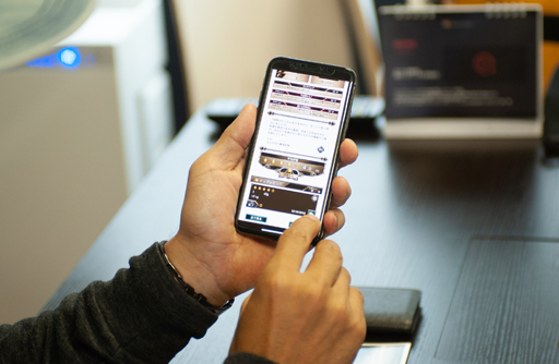 ꡼ No.006Υͥ / 15ǯˤͤޤä֥ƥפϡޥۤǤɤʺʤؤޤѤäΤåĹεֻܵ˥󥿥ӥ塼