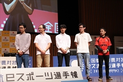 画像ギャラリー No.007のサムネイル画像 / 「全国都道府県対抗eスポーツ選手権2019 IBARAKI」プレ大会をレポート。茨城国体で行われる「ウイイレ2019」大会のプレマッチが開催