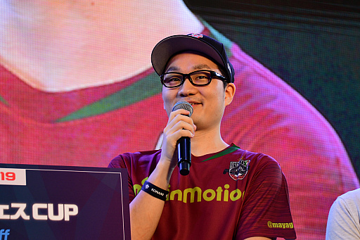 画像ギャラリー No.023のサムネイル画像 / 「ウイニングイレブン 2019」,e-Sports イノフェスCUP 決勝戦の模様をお届け。優勝したウイイレのプロ“Mayageka選手”にも話を聞いた