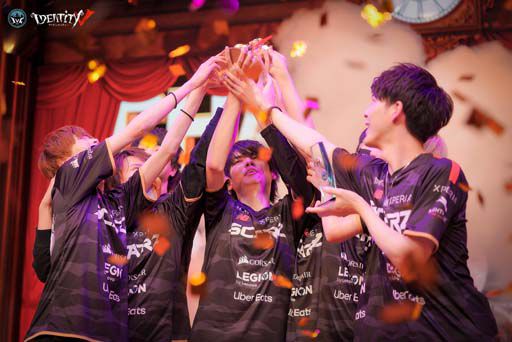 ꡼ No.017Υͥ / Identity Vס1226˳Ť줿ե饤辡ΥݡȤ