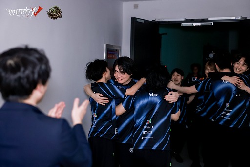 画像ギャラリー No.011のサムネイル画像 / 日本チーム初の優勝。ZETA DIVISIONの第五人格部門,賞金総額約8000万円の世界大会「Call of the Abyss VIII」で頂点に