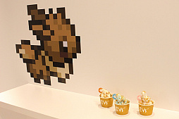 画像ギャラリー No.005のサムネイル画像 / イーブイとその進化形ポケモンをフィーチャーした「EVs+cafe」が期間限定でオープン。杉森 建氏のアートボードや,イーブイモチーフのアート作品を間近で楽しもう