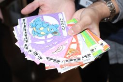 画像ギャラリー No.003のサムネイル画像 / 「ポケットモンスター Let's Go! ピカチュウ・Let's Go! イーブイ」発売記念イベントレポート。151人+αのポケモンファンが,開発陣とともに発売をお祝い