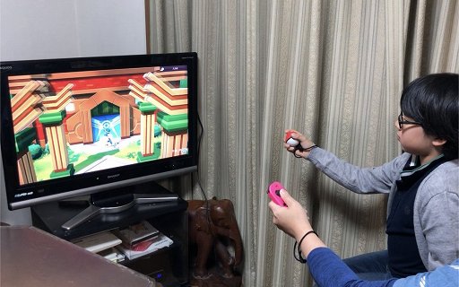 世代を超えて一緒に楽しめる ポケットモンスター Let S Go ピカチュウ Let S Go イーブイ を親子で遊んでみた