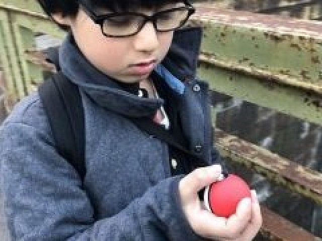 世代を超えて一緒に楽しめる ポケットモンスター Let S Go ピカチュウ Let S Go イーブイ を親子で遊んでみた