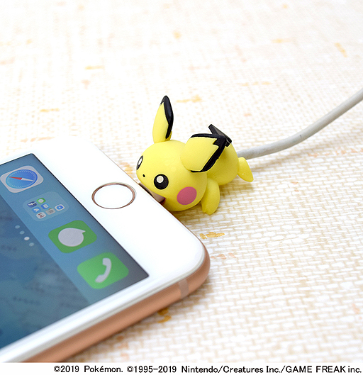 ケーブルバイト ポケモン 第2弾は ピカチュウ メスのすがた と ピチュー で4月下旬発売 Lightningケーブル用アクセサリ