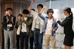 ���������꡼ No.007�Υ���ͥ������ / �֥ݥ���󥫡��ɥ�����פȡ֥ݥ���� �ԥ����֥��פ��Ӥ򶥤��֥ݥ�������й���פ����š�UUUM��120�λ������Τ�ĺ����