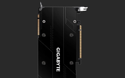 画像ギャラリー No.009のサムネイル画像 / カード長170mmとなるMini-ITXサイズのGIGABYTE製RTX 2070カードが国内発売