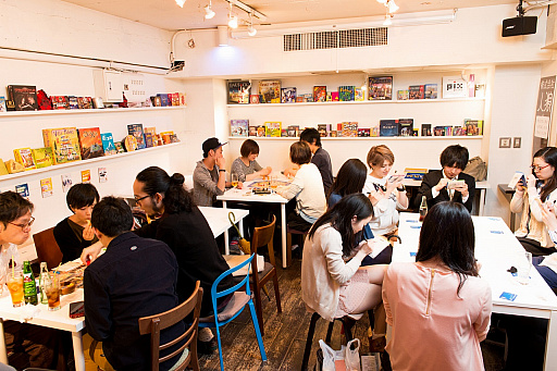 画像ギャラリー No.002のサムネイル画像 / 心理トレーニング「アンガーマネジメント」のカードゲームを「JELLY JELLY CAFE」が導入