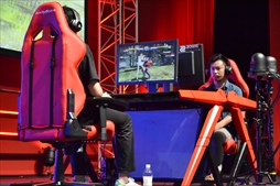 画像ギャラリー No.009のサムネイル画像 / 「DEAD OR ALIVE 6 Fatal Match in Japan」フォトレポート。オンラインで研鑽を積んだニューヒーロー,シマズ選手が優勝を飾る