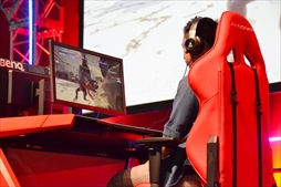 画像ギャラリー No.011のサムネイル画像 / 「DEAD OR ALIVE 6 Fatal Match in Japan」フォトレポート。オンラインで研鑽を積んだニューヒーロー,シマズ選手が優勝を飾る