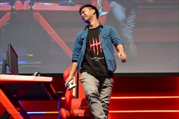 画像ギャラリー No.013のサムネイル画像 / 「DEAD OR ALIVE 6 Fatal Match in Japan」フォトレポート。オンラインで研鑽を積んだニューヒーロー,シマズ選手が優勝を飾る