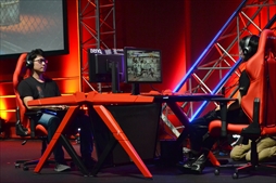 画像ギャラリー No.026のサムネイル画像 / 「DEAD OR ALIVE 6 Fatal Match in Japan」フォトレポート。オンラインで研鑽を積んだニューヒーロー,シマズ選手が優勝を飾る