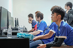 ꡼ No.005 | FIFA 19פCONTINENTAL CUP 2018סܤϥʥ꤬ʽСɽͲݡ