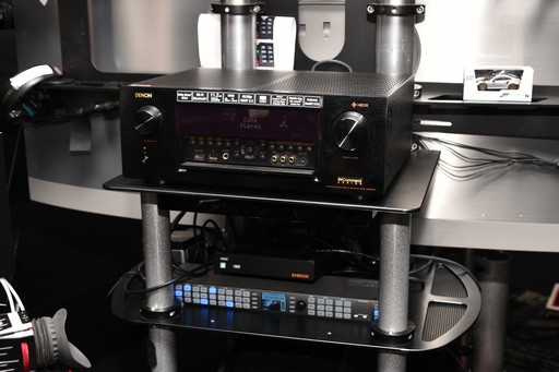 ���������꡼ No.005�Υ���ͥ������ / ��E3 2018�ϥ����ꥹ������Υ��꡼���ǿ����Forza Horizon 4�פ�̥�Ϥ����롣ưŪ�ʵ���ΰܤ��Ѥ�꤬�졼��������˱ƶ���Ϳ����