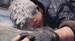 画像ギャラリー No.006のサムネイル画像 / 「デビル メイ クライ 5」の最新トレイラーが公開。第3の主人公“V(ブイ)”のバトルシーンをチェック。Xbox One限定体験版も本日より配信