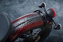 画像ギャラリー No.002のサムネイル画像 / 「デビル メイ クライ 5」,トライアンフとのコラボバイクが当たるキャンペーン開催