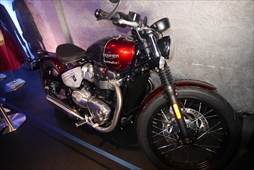 画像ギャラリー No.003のサムネイル画像 / 「デビル メイ クライ 5」発売前夜イベントレポート。「ブラッディパレス」の新情報が明かされ,豪華ゲストがシリーズへの熱い思いを語った