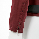 画像ギャラリー No.007のサムネイル画像 / 「Devil May Cry」シリーズのキャラクターをイメージしたグッズが登場。アウターや腕時計,ボディバッグなど