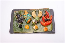 画像ギャラリー No.038のサムネイル画像 / 「デビル メイ クライ 5」と「MHW:ICEBORNE」を題材としたメニューが9月5日よりカプコンカフェ2店舗で展開。試食会レポートをお届け