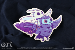 画像ギャラリー No.004のサムネイル画像 / 「Ori and the Will of the Wisps」とコラボしたTシャツ,ぬいぐるみ,ピンバッジなど最新グッズが登場