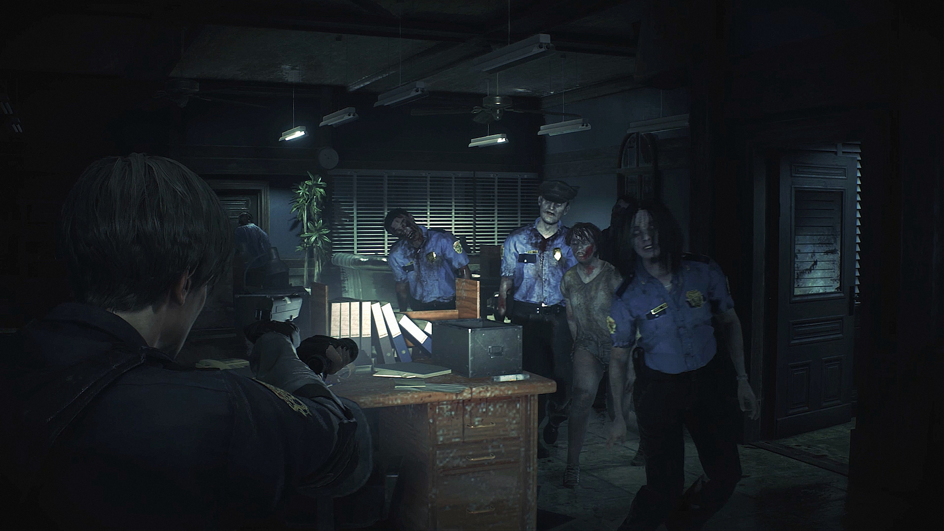 画像集 001 Ps4用 バイオハザード Re 2 デビル メイ クライ 5 Switch用 バイオハザード リベレーションズ コレクション のbest Price版が12月13日に発売