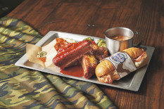 画像ギャラリー No.016のサムネイル画像 / USJで「バイオハザード」のアトラクションが本日オープン。救急スプレーをイメージしたステンレスボトルなど,さまざまなグッズも登場